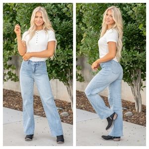 JUDY BLUE Fairmont High Rise Cut Hem Wide Leg Medium Wash Size 11 / 30